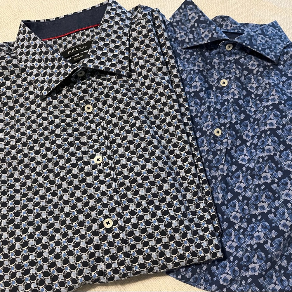 Two (2) Bugatchi Men's Classic Fit button-down short sleeve. XXL. 100% cotton.VG